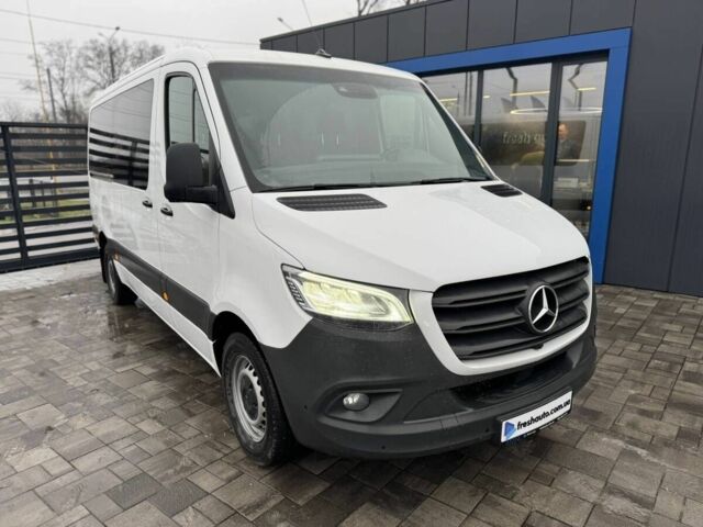 Белый Мерседес Sprinter, объемом двигателя 2.2 л и пробегом 200 тыс. км за 28900 $, фото 5 на Automoto.ua