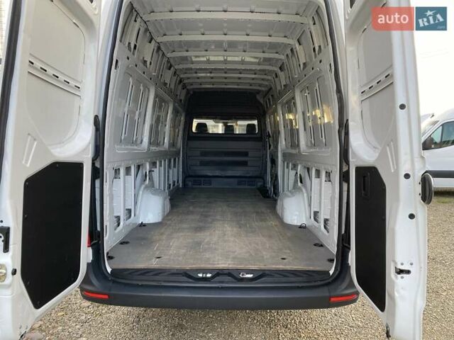 Белый Мерседес Sprinter, объемом двигателя 2.2 л и пробегом 165 тыс. км за 23350 $, фото 26 на Automoto.ua