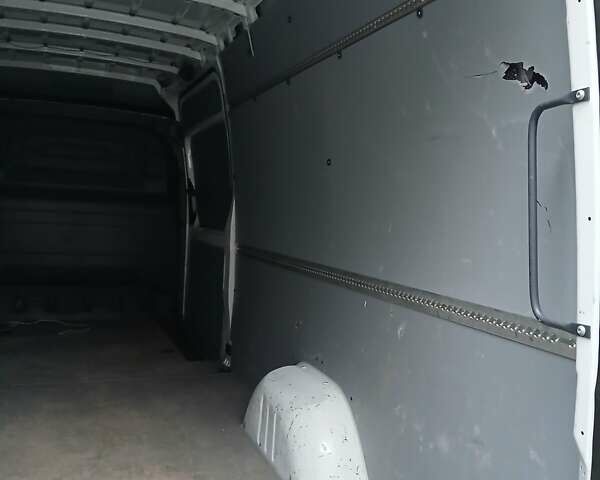 Белый Мерседес Sprinter, объемом двигателя 2.14 л и пробегом 386 тыс. км за 23600 $, фото 25 на Automoto.ua