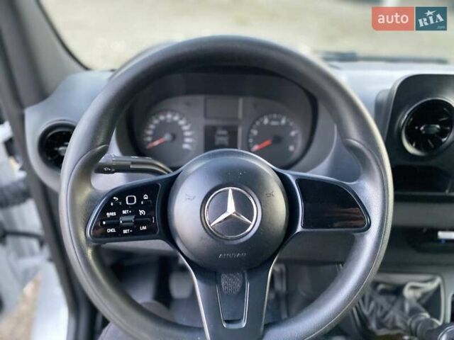 Білий Мерседес Sprinter, об'ємом двигуна 2.2 л та пробігом 156 тис. км за 23550 $, фото 43 на Automoto.ua
