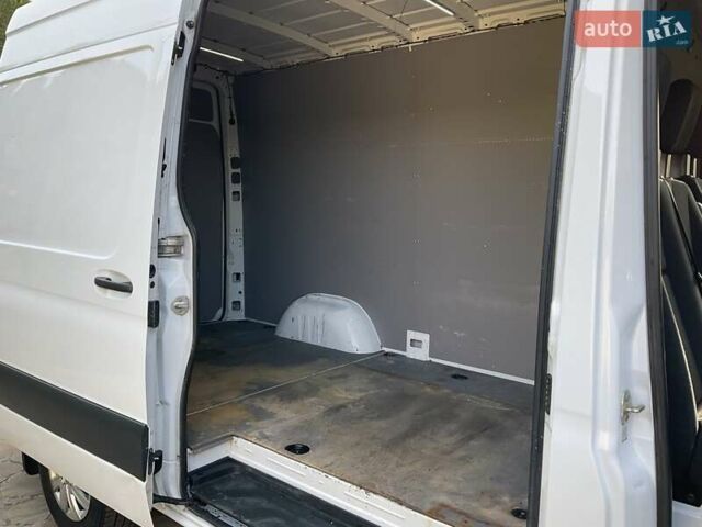 Белый Мерседес Sprinter, объемом двигателя 2.2 л и пробегом 169 тыс. км за 21499 $, фото 30 на Automoto.ua