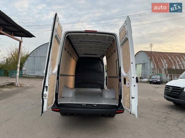 Мерседес Sprinter 2019 в Ровно на Automoto.ua Белый Мерседес Sprinter, объемом двигателя 2.2 л и пробегом 269 тыс. км за 34800 $, фото 56 на Automoto.ua
