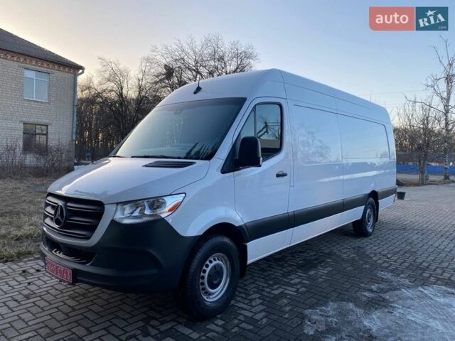 Белый Мерседес Sprinter, объемом двигателя 2.99 л и пробегом 187 тыс. км за 37400 $, фото 5 на Automoto.ua