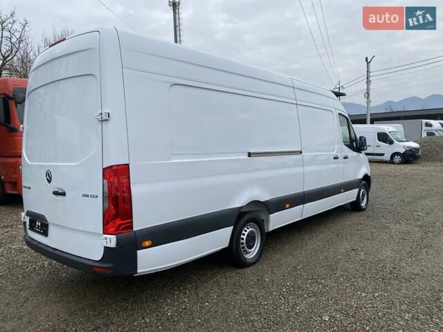 Белый Мерседес Sprinter, объемом двигателя 2.2 л и пробегом 165 тыс. км за 22880 $, фото 9 на Automoto.ua