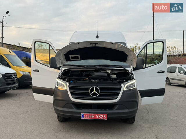 Мерседес Sprinter 2019 в Ровно на Automoto.ua Белый Мерседес Sprinter, объемом двигателя 2.2 л и пробегом 269 тыс. км за 34800 $, фото 69 на Automoto.ua