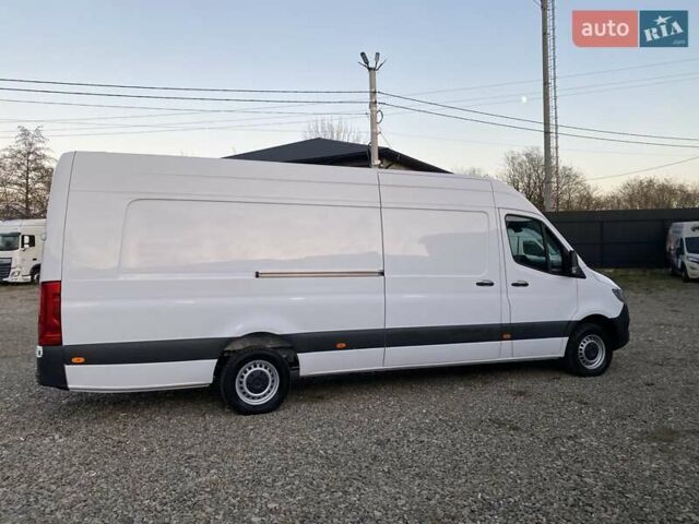 Белый Мерседес Sprinter, объемом двигателя 2.2 л и пробегом 156 тыс. км за 23550 $, фото 18 на Automoto.ua