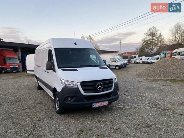Белый Мерседес Sprinter, объемом двигателя 2.2 л и пробегом 156 тыс. км за 23550 $, фото 25 на Automoto.ua