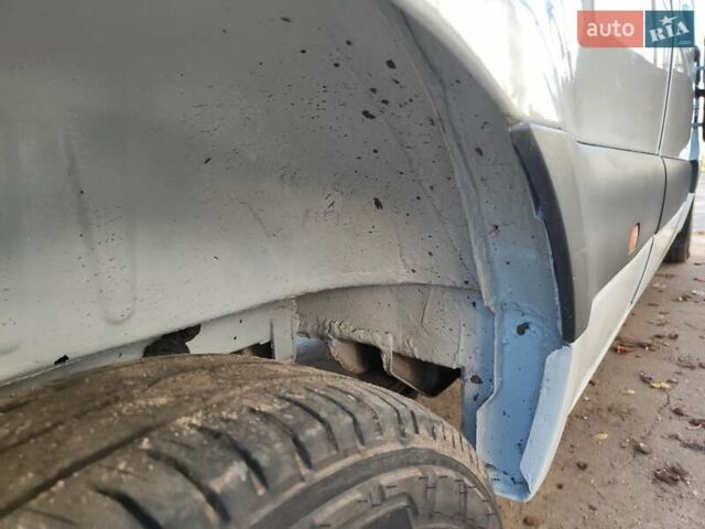 Белый Мерседес Sprinter, объемом двигателя 2.14 л и пробегом 406 тыс. км за 19500 $, фото 25 на Automoto.ua