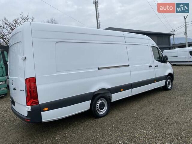 Белый Мерседес Sprinter, объемом двигателя 2.2 л и пробегом 165 тыс. км за 22880 $, фото 14 на Automoto.ua