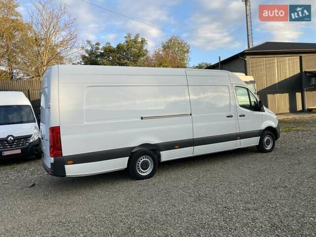 Белый Мерседес Sprinter, объемом двигателя 2.2 л и пробегом 165 тыс. км за 23350 $, фото 16 на Automoto.ua