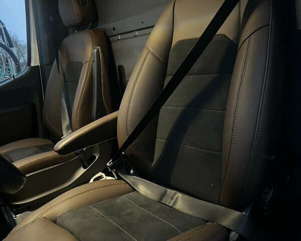 Білий Мерседес Sprinter, об'ємом двигуна 2.99 л та пробігом 429 тис. км за 43500 $, фото 32 на Automoto.ua