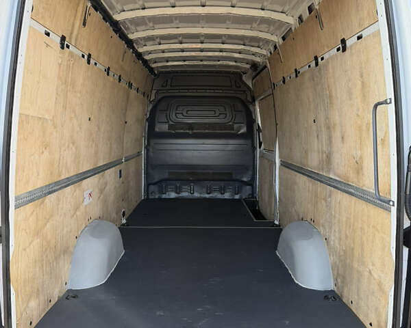 Білий Мерседес Sprinter, об'ємом двигуна 0 л та пробігом 295 тис. км за 22300 $, фото 14 на Automoto.ua