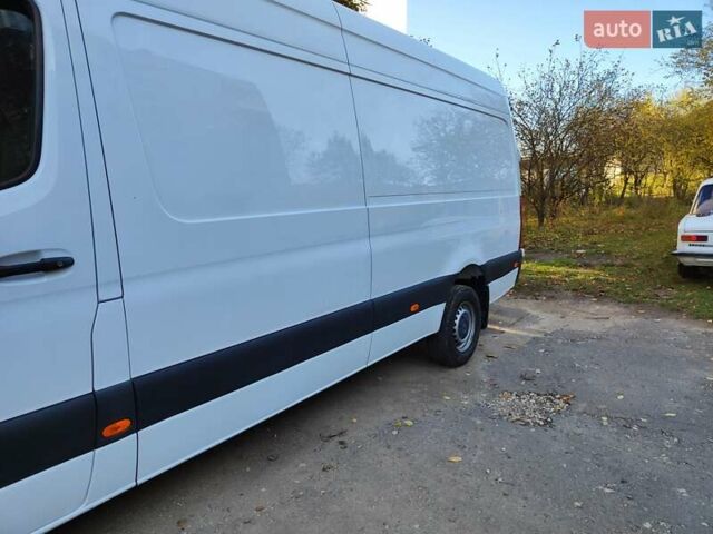 Белый Мерседес Sprinter, объемом двигателя 2.14 л и пробегом 406 тыс. км за 19500 $, фото 18 на Automoto.ua