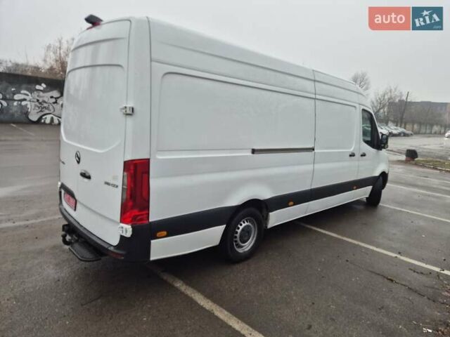 Білий Мерседес Sprinter, об'ємом двигуна 2.2 л та пробігом 186 тис. км за 30900 $, фото 3 на Automoto.ua