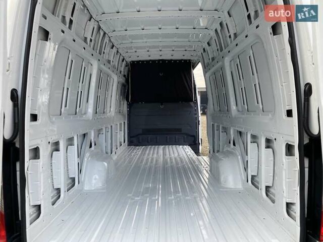 Белый Мерседес Sprinter, объемом двигателя 2.2 л и пробегом 256 тыс. км за 24500 $, фото 30 на Automoto.ua
