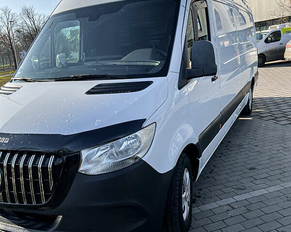 Білий Мерседес Sprinter, об'ємом двигуна 2.2 л та пробігом 236 тис. км за 25500 $, фото 6 на Automoto.ua