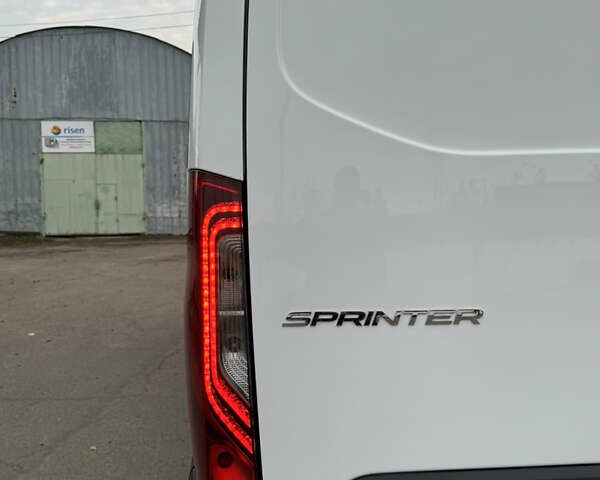 Мерседес Sprinter 2019 в Ровно на Automoto.ua Белый Мерседес Sprinter, объемом двигателя 2.2 л и пробегом 269 тыс. км за 34800 $, фото 21 на Automoto.ua
