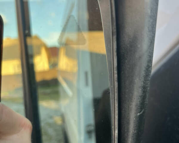 Білий Мерседес Sprinter, об'ємом двигуна 2.14 л та пробігом 300 тис. км за 22900 $, фото 77 на Automoto.ua