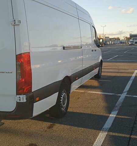 Белый Мерседес Sprinter, объемом двигателя 2.14 л и пробегом 411 тыс. км за 21500 $, фото 4 на Automoto.ua