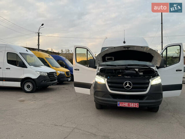 Мерседес Sprinter 2019 в Ровно на Automoto.ua Белый Мерседес Sprinter, объемом двигателя 2.2 л и пробегом 269 тыс. км за 34800 $, фото 60 на Automoto.ua