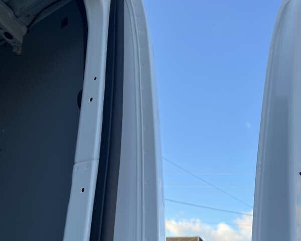 Білий Мерседес Sprinter, об'ємом двигуна 2.14 л та пробігом 300 тис. км за 22900 $, фото 13 на Automoto.ua