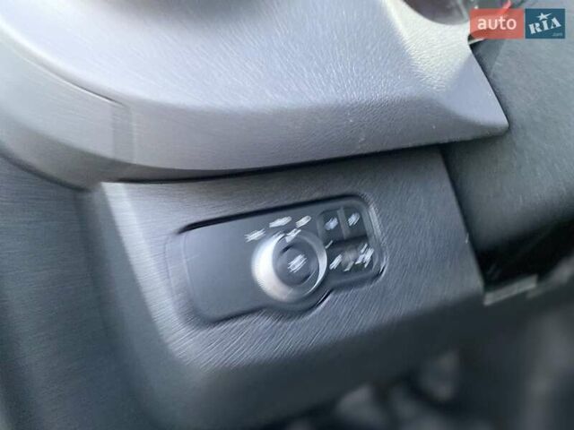 Білий Мерседес Sprinter, об'ємом двигуна 2.2 л та пробігом 156 тис. км за 23550 $, фото 44 на Automoto.ua