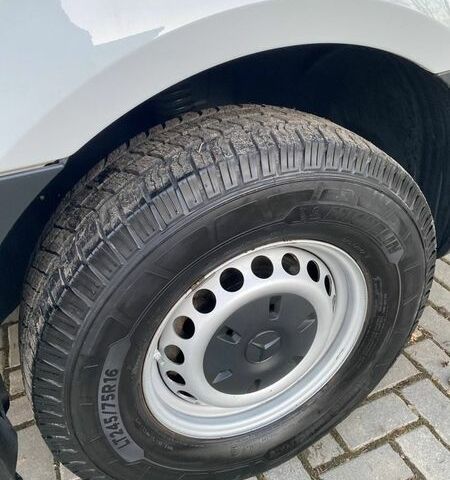 Белый Мерседес Sprinter, объемом двигателя 2.99 л и пробегом 187 тыс. км за 37400 $, фото 64 на Automoto.ua