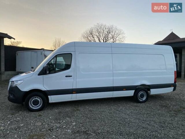 Білий Мерседес Sprinter, об'ємом двигуна 2.2 л та пробігом 156 тис. км за 23550 $, фото 5 на Automoto.ua