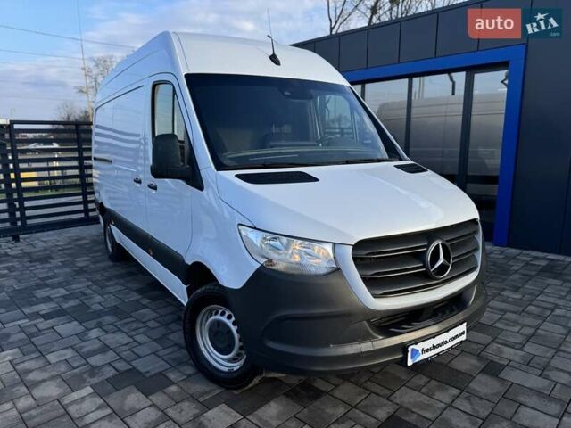 Белый Мерседес Sprinter, объемом двигателя 2.2 л и пробегом 364 тыс. км за 26500 $, фото 7 на Automoto.ua
