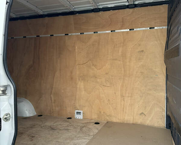 Белый Мерседес Sprinter, объемом двигателя 2.2 л и пробегом 200 тыс. км за 30500 $, фото 13 на Automoto.ua