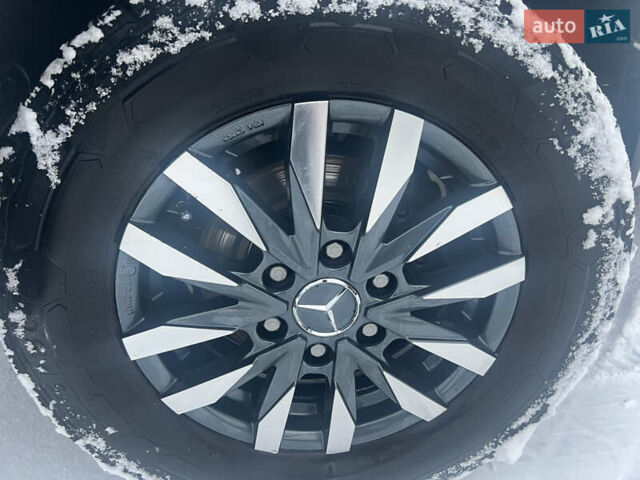 Білий Мерседес Sprinter, об'ємом двигуна 2.99 л та пробігом 429 тис. км за 43500 $, фото 4 на Automoto.ua