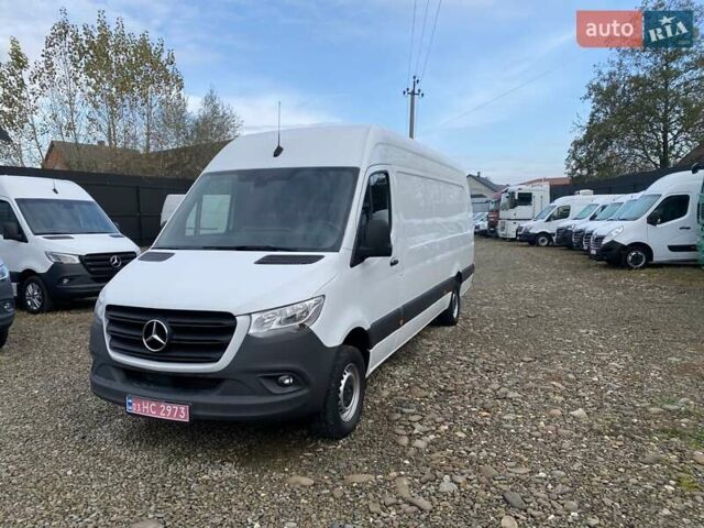 Белый Мерседес Sprinter, объемом двигателя 2.2 л и пробегом 256 тыс. км за 24500 $, фото 6 на Automoto.ua