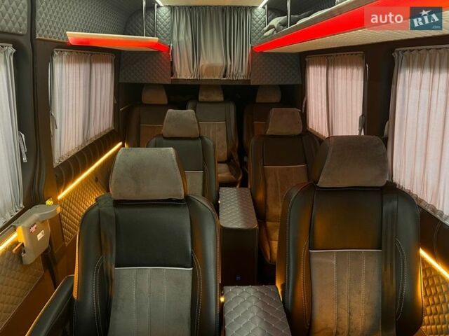 Белый Мерседес Sprinter, объемом двигателя 2.14 л и пробегом 420 тыс. км за 29600 $, фото 17 на Automoto.ua