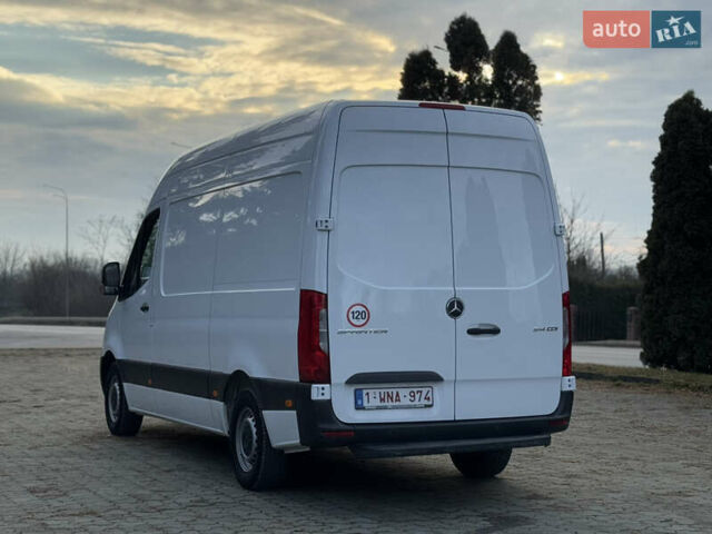 Белый Мерседес Sprinter, объемом двигателя 2.14 л и пробегом 233 тыс. км за 21700 $, фото 7 на Automoto.ua