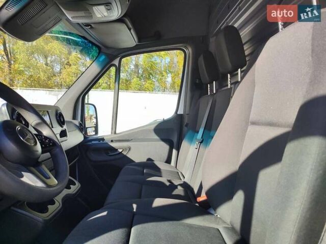 Білий Мерседес Sprinter, об'ємом двигуна 2.2 л та пробігом 274 тис. км за 27800 $, фото 28 на Automoto.ua