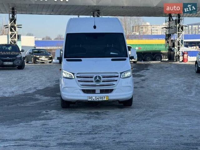 Белый Мерседес Sprinter, объемом двигателя 2.14 л и пробегом 261 тыс. км за 25500 $, фото 63 на Automoto.ua