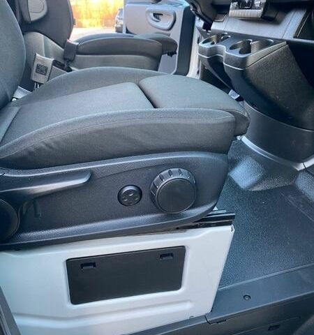 Белый Мерседес Sprinter, объемом двигателя 2.99 л и пробегом 187 тыс. км за 37400 $, фото 46 на Automoto.ua