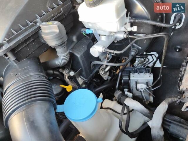 Белый Мерседес Sprinter, объемом двигателя 2.14 л и пробегом 406 тыс. км за 19500 $, фото 31 на Automoto.ua