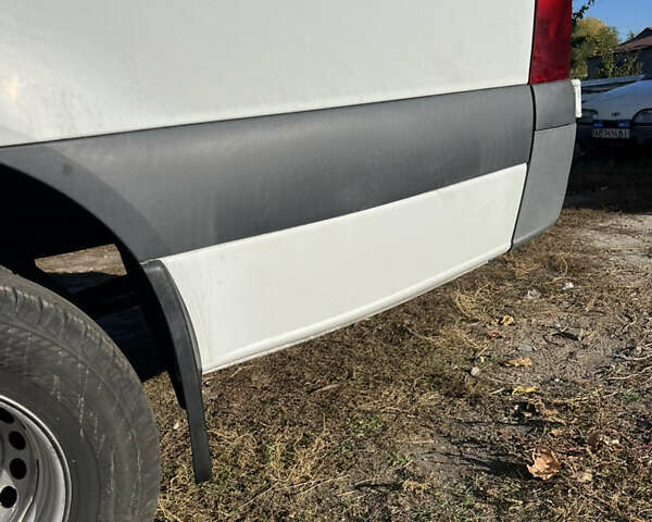 Белый Мерседес Sprinter, объемом двигателя 3.2 л и пробегом 110 тыс. км за 35000 $, фото 9 на Automoto.ua