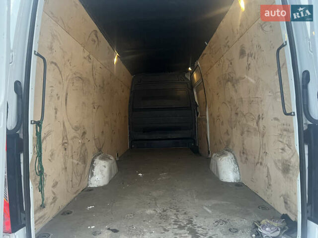 Білий Мерседес Sprinter, об'ємом двигуна 2.99 л та пробігом 429 тис. км за 43500 $, фото 18 на Automoto.ua