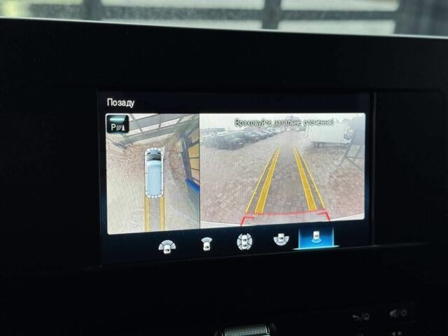 Белый Мерседес Sprinter, объемом двигателя 2.2 л и пробегом 200 тыс. км за 28900 $, фото 4 на Automoto.ua