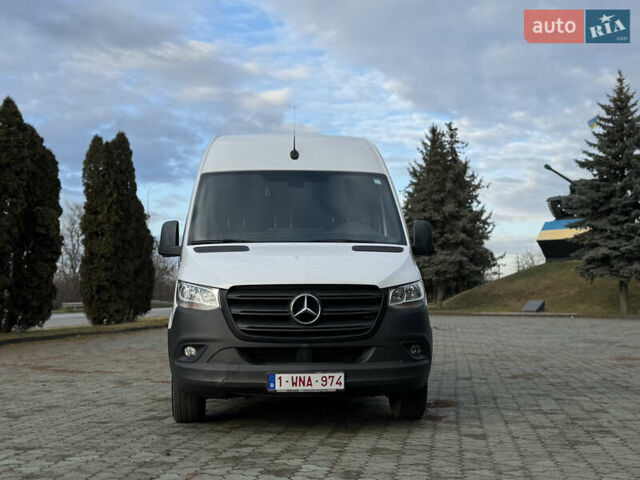 Белый Мерседес Sprinter, объемом двигателя 2.14 л и пробегом 233 тыс. км за 21700 $, фото 18 на Automoto.ua