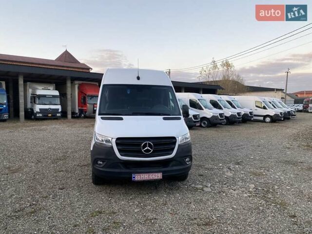 Белый Мерседес Sprinter, объемом двигателя 2.2 л и пробегом 156 тыс. км за 23550 $, фото 23 на Automoto.ua