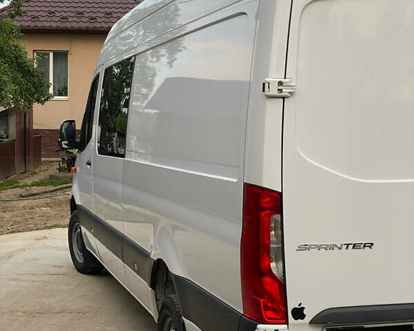 Білий Мерседес Sprinter, об'ємом двигуна 2.2 л та пробігом 520 тис. км за 25900 $, фото 3 на Automoto.ua