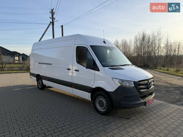 Білий Мерседес Sprinter, об'ємом двигуна 0 л та пробігом 295 тис. км за 22300 $, фото 1 на Automoto.ua