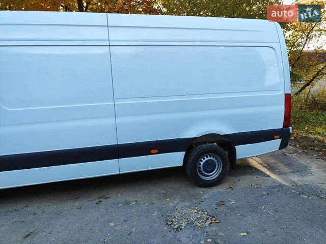 Белый Мерседес Sprinter, объемом двигателя 2.14 л и пробегом 406 тыс. км за 19500 $, фото 5 на Automoto.ua