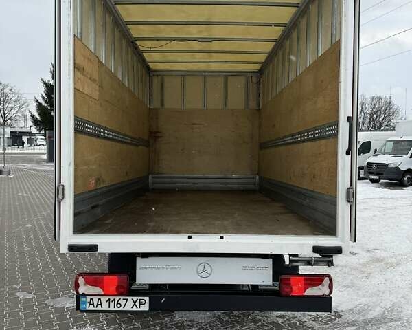 Белый Мерседес Sprinter, объемом двигателя 2.2 л и пробегом 260 тыс. км за 33000 $, фото 8 на Automoto.ua