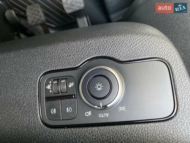 Белый Мерседес Sprinter, объемом двигателя 2.2 л и пробегом 165 тыс. км за 23350 $, фото 49 на Automoto.ua