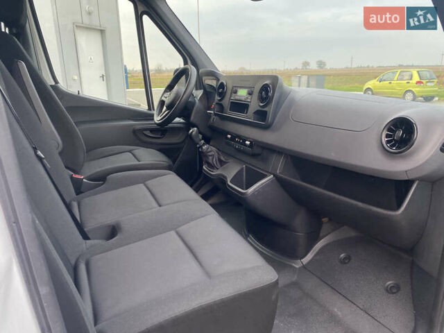Мерседес Sprinter 2019 в Луцке на Automoto.ua Белый Мерседес Sprinter, объемом двигателя 2.2 л и пробегом 108 тыс. км за 33500 $, фото 31 на Automoto.ua