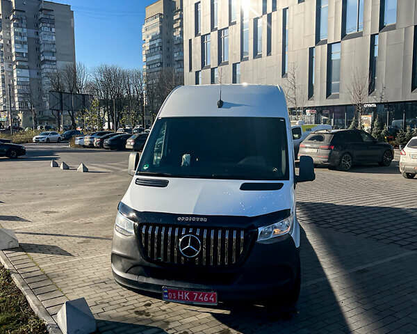 Білий Мерседес Sprinter, об'ємом двигуна 2.2 л та пробігом 236 тис. км за 25500 $, фото 4 на Automoto.ua